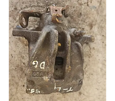 Volkswagen Transporter - Caravelle T4 Rear brake caliper
