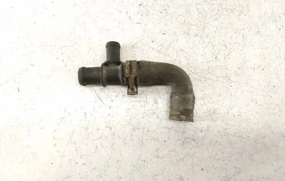 Engine coolant pipe/hose