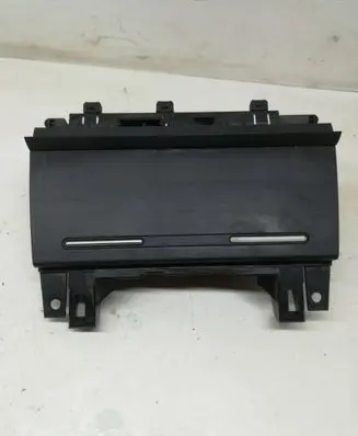 Audi A4 S4 B7 8E 8H Car ashtray 8E0857951J