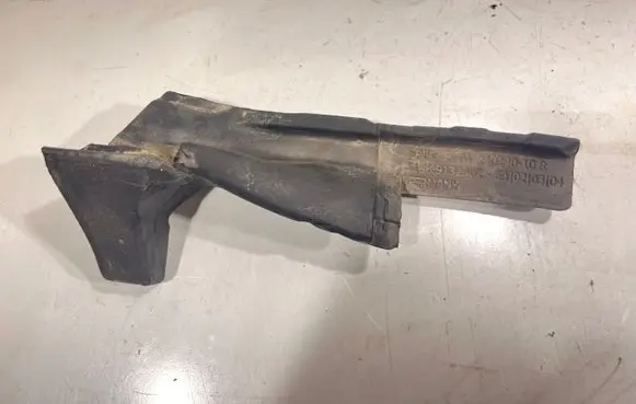 BMW 5 F10 F11 Other engine bay part 9132302