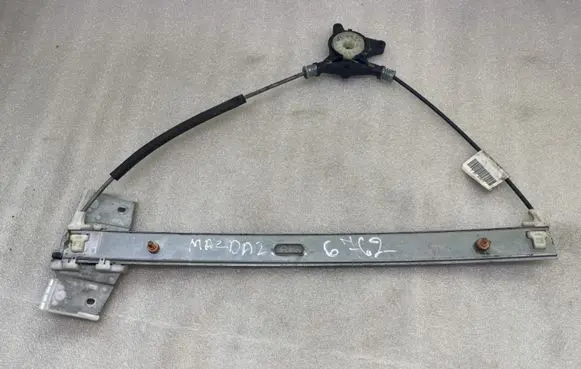 Mazda 2 Front window lifting mechanism without motor 711428 P3M71A23201CG