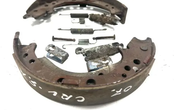 Honda CR-V Handbrake/parking brake pads NKE78GG 010036