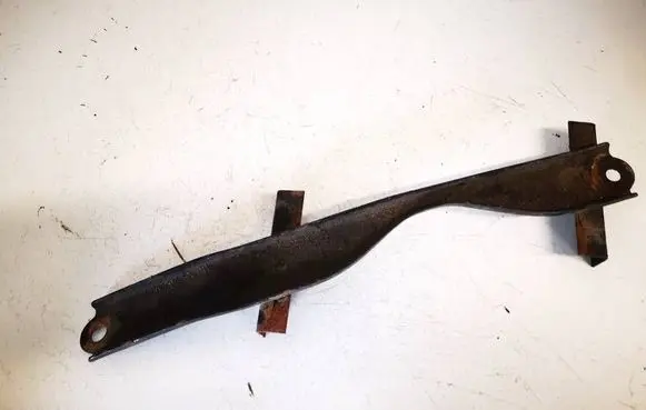 Battery bracket