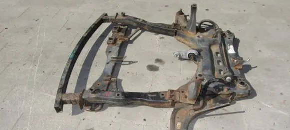 Nissan Qashqai Front axle beam 