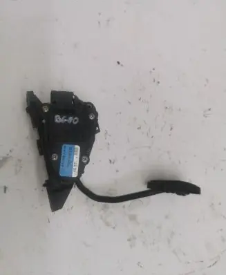 Renault Master II Accelerator throttle pedal