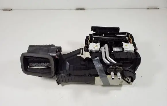 Interior heater climate box assembly