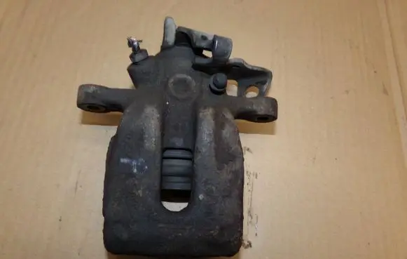 Renault Kangoo II Rear brake caliper