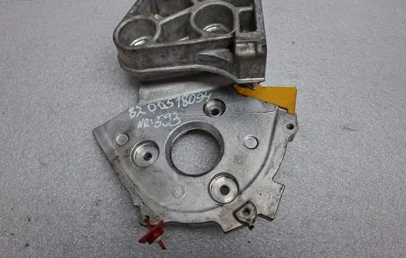 Renault Megane III Fuel pump bracket S27639593 8200518094