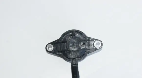 Volkswagen Arteon Camshaft position sensor 04E906423