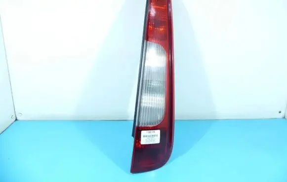 Ford C-MAX I Rear/tail lights IMPRK1322715