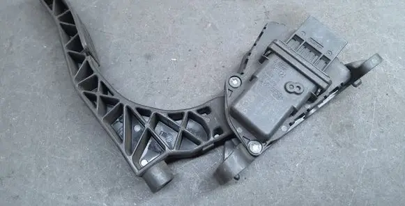 Audi A6 S6 C6 4F Accelerator throttle pedal 4F1721523B 00898407