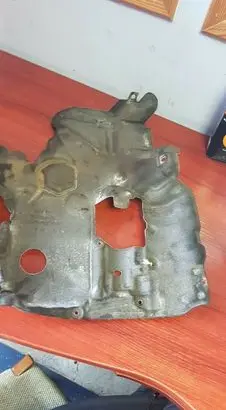BMW 7 G11 G12 Heat shield in engine bay 8587550