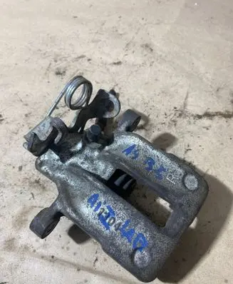 Audi A4 S4 B5 8D Rear brake caliper 1304