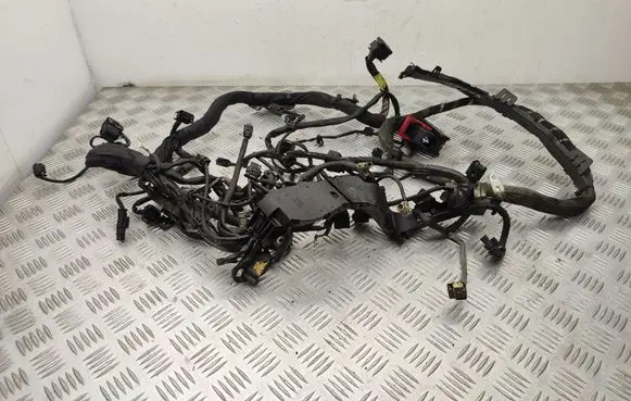 Mercedes-Benz E W212 Engine installation wiring loom A2125462380