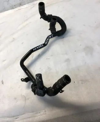 Seat Ateca Engine coolant pipe/hose 04l121058aa
