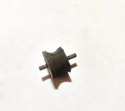 BMW 5 E39 Engine mount bracket 1094916