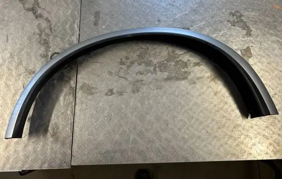 Volvo XC90 Front arch trim 30779577 30695487
