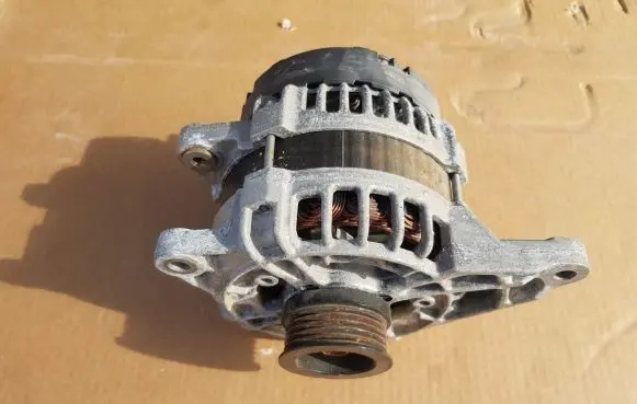 Mercedes-Benz B W246 W242 Generator/alternator A0009063322