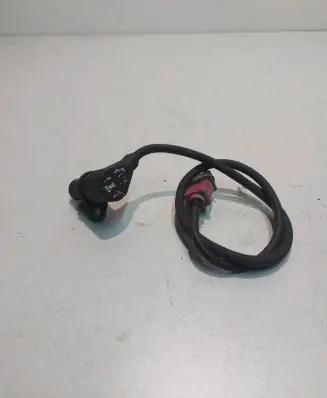 Audi A4 S4 B7 8E 8H Crankshaft position sensor 05A906433