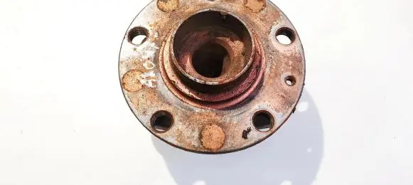 Audi A6 S6 C6 4F Rear wheel hub