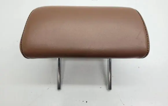 Lexus RX III Front seat headrest