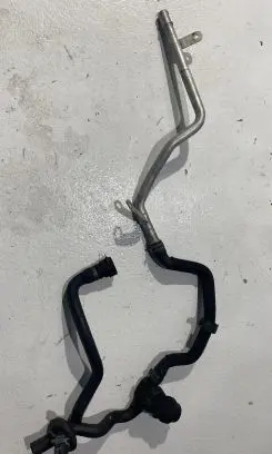 Audi Q5 SQ5 Engine coolant pipe/hose 8R0819377D