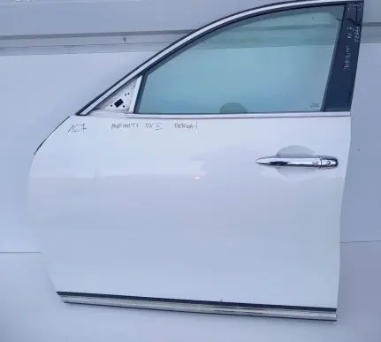 Infiniti QX70 S51 Front door