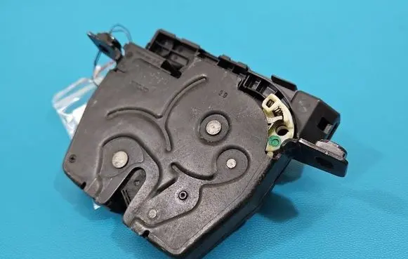 BMW 7 F01 F02 F03 F04 Tailgate/trunk/boot lock/catch/latch 51247269543 IMPRK1596704