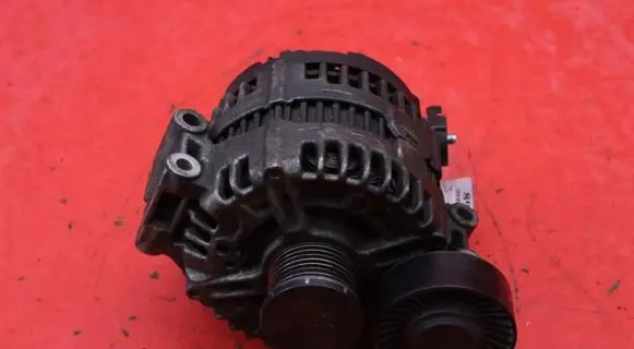 BMW 7 F01 F02 F03 F04 Generator/alternator 7550469
