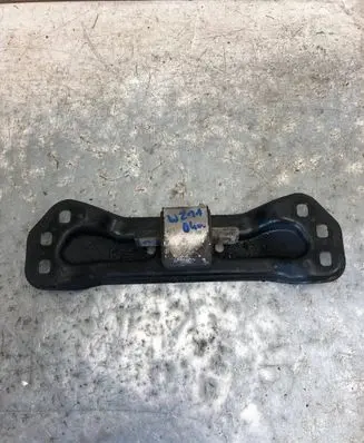 Mercedes-Benz E W211 Engine mounting bracket A2112421601