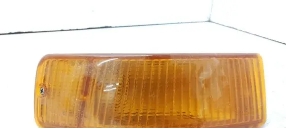 Audi Coupe Front indicator light 8A0953049