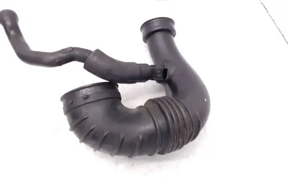 Mercedes-Benz C W203 Turbo air intake inlet pipe/hose A6460940297 A6460160881
