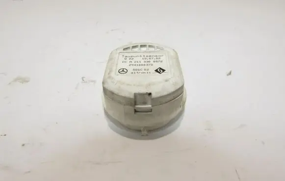 Mercedes-Benz C W203 Coolant temperature sensor A2118300572