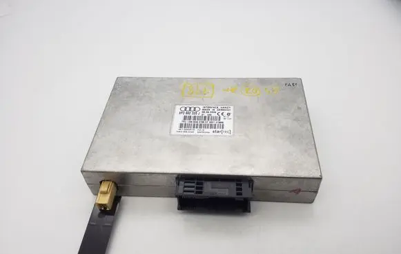 Audi A3 S3 8P Bluetooth control unit module 8P0862335J