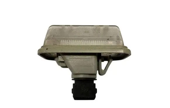 Toyota Avensis T250 Number plate light E1001479 H110555