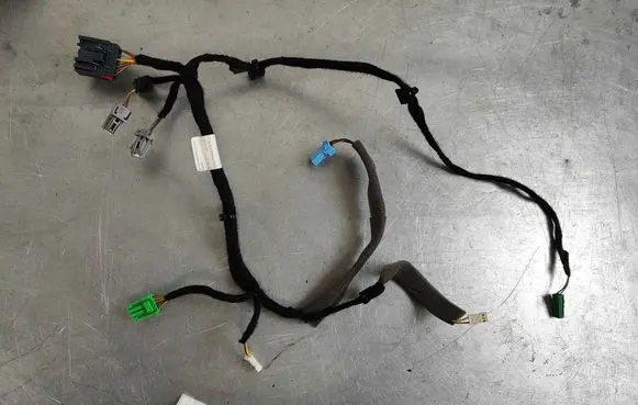 Volvo XC60 Front door wiring loom 31466473