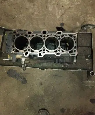 Opel Insignia B Engine block 55499842 B20DTH