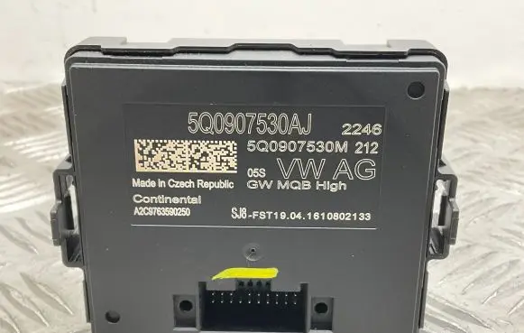 Skoda Superb B8 (3V) Gateway control module 5Q0907530AJ