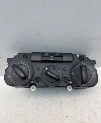 Volkswagen Touran I Climate control unit 5HB00872200 1T1820046A 31012003