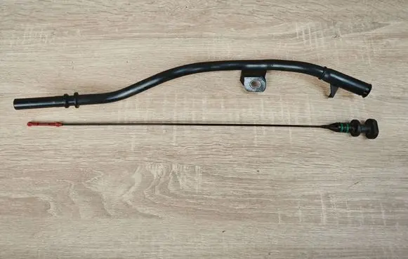 BMW X6 G06 Oil level dip stick 8490286 8490851