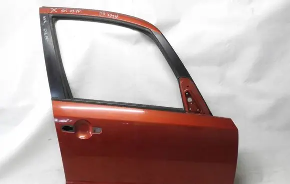 Suzuki SX4 Front door