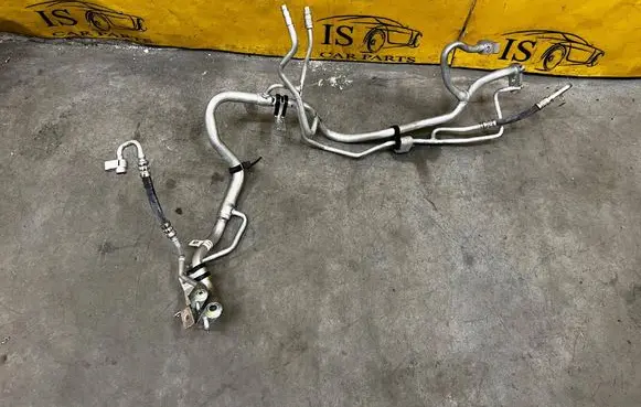 Ford Explorer VI Air conditioning (A/C) pipe/hose L1MH19E881LF