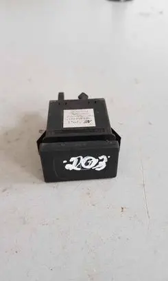 Volkswagen Sharan Windscreen/window heater switch 7M3959621