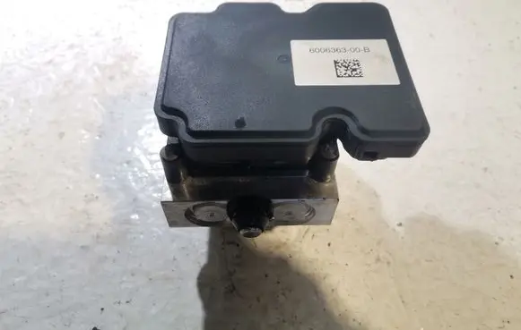 Tesla Model S ABS Pump 2265106455 0265956113 600636300B