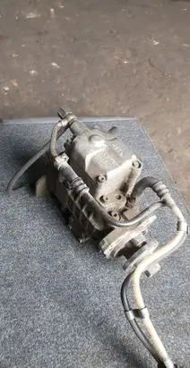 Skoda Octavia Mk1 (1U) Fuel injection high pressure pump 038130107D