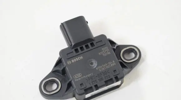 Tesla Model S Other devices 0265005899 600636900