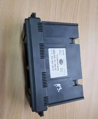 Audi A3 S3 8L Climate control unit 8L0820043B 5HB00760800 D720013