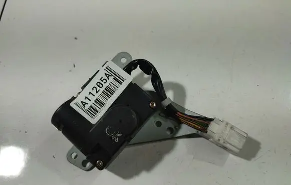 Hyundai Santa Fe Air flap motor/actuator 
