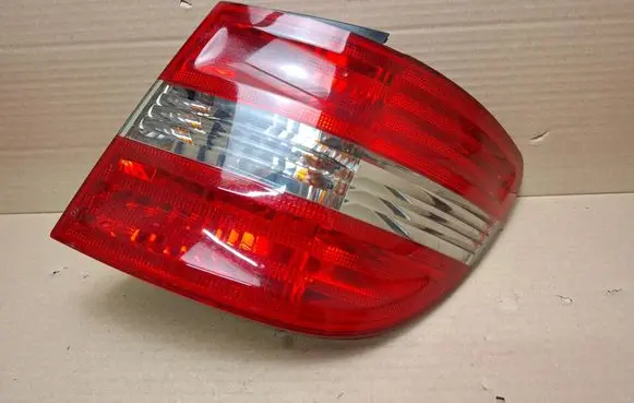 Mercedes-Benz B W245 Rear/tail lights A169820