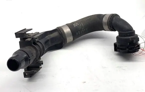 BMW 5 G30 G31 G38 Engine coolant pipe/hose 8472250